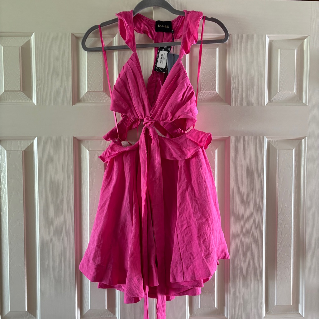 Nwt Do + Be Pink Everly Cut Out Dress